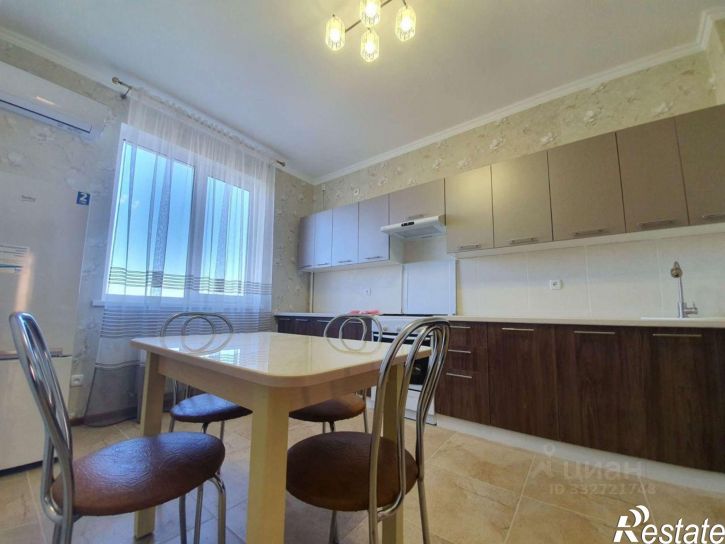 2-комн квартира ул Крымской весны, 5/1,  д. 5/1