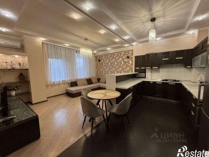 2-комн квартира Севастополь, улица Астана Кесаева, 1
