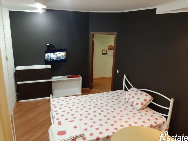 2-комн квартира ул Маршала Крылова, 17,  д. 17