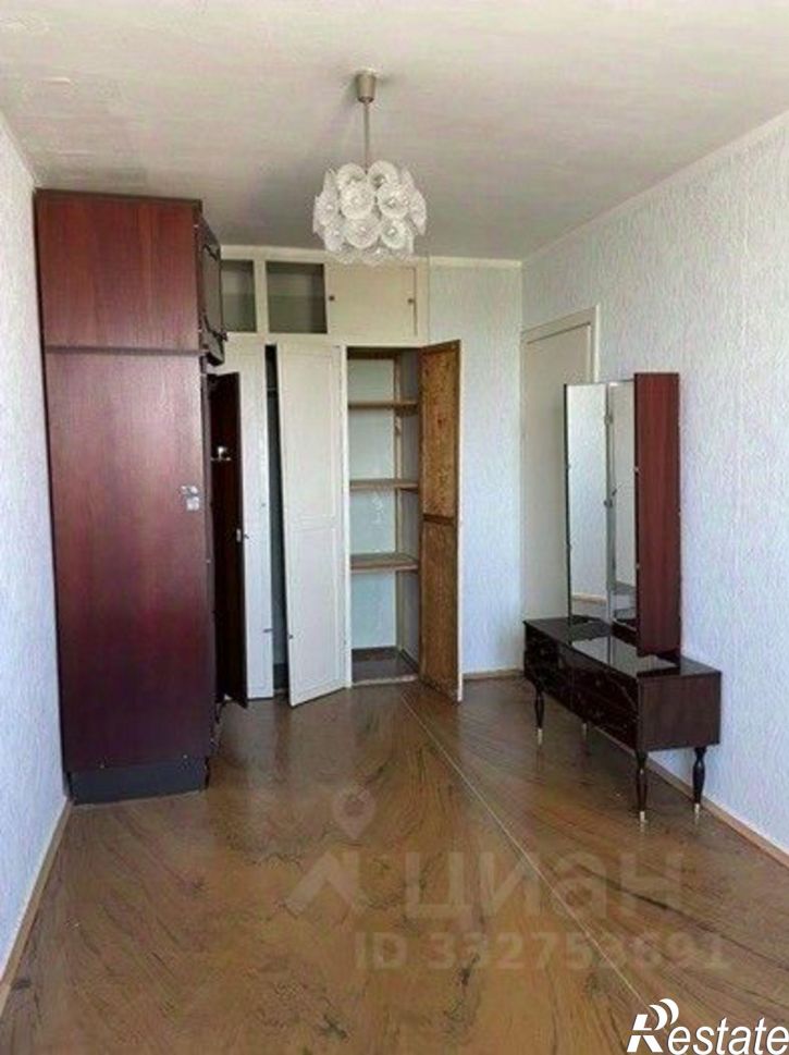 2-комн квартира пл 50-летия СССР, 4/1,  д. 4/1