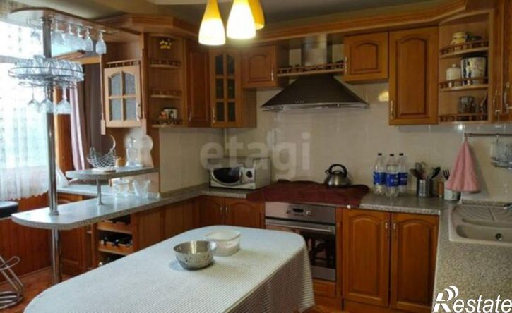 3-комн квартира ул Хрусталева, 87,  д. 87