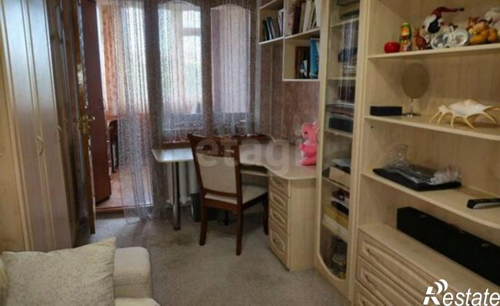 3-комн квартира ул Хрусталева, 87,  д. 87