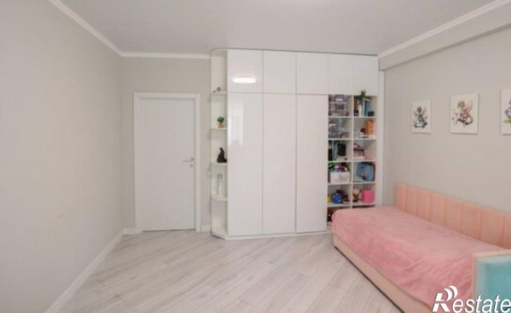 2-комн квартира Античный пр-кт, 10,  д. 10