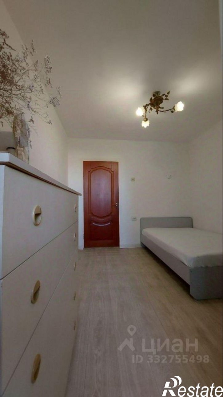 4-комн квартира ул Вакуленчука, 16,  д. 16