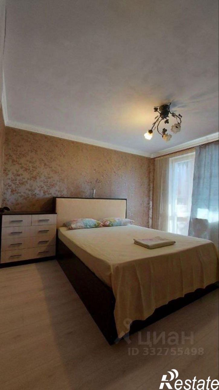 4-комн квартира ул Вакуленчука, 16,  д. 16