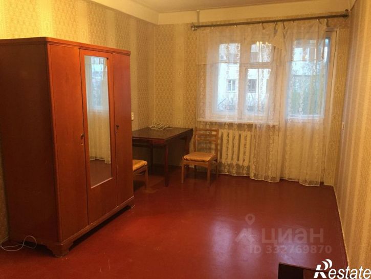1-комн квартира пр-кт Гагарина, 4,  д. 4