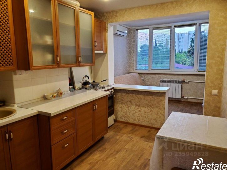 1-комн квартира пр-кт Октябрьской революции, 32,  д. 32