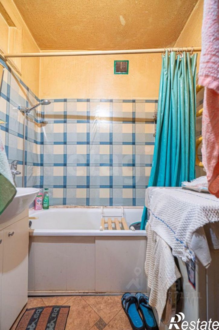 2-комн квартира ул Хрусталева, 83,  д. 83