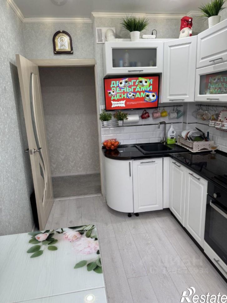 3-комн квартира ул Курчатова, 3,  д. 3