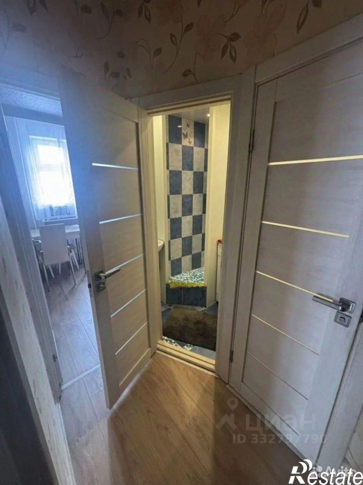 2-комн квартира ул Глухова, 3,  д. 3