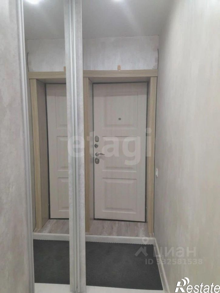 3-комн квартира ул Стрельникова, 17,  д. 17