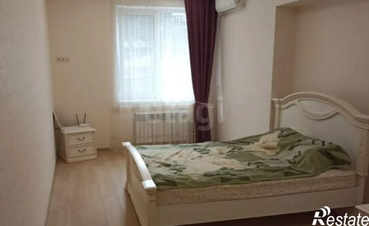 2-комн квартира Алушта, Школьная улица, 19