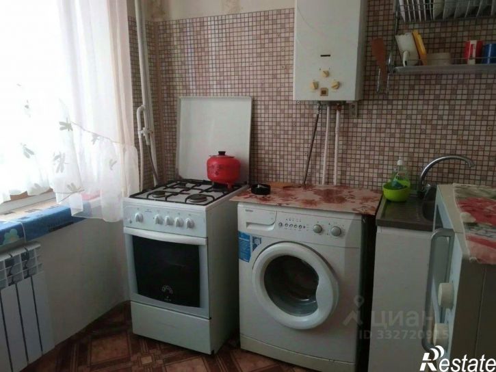 2-комн квартира ул Строителей, 10,  д. 10