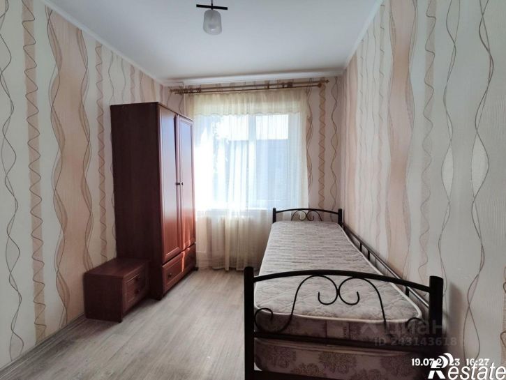 4-комн квартира Керчь, улица Сморжевского, 8