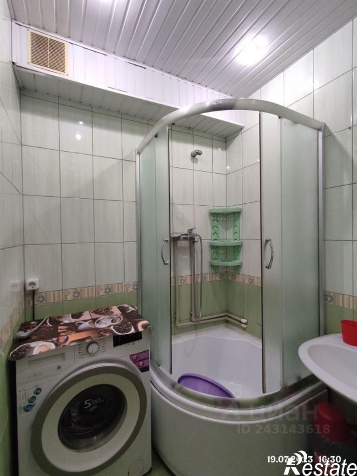 4-комн квартира Керчь, улица Сморжевского, 8