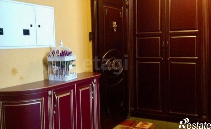 3-комн квартира Ялта, улица Володарского, 6