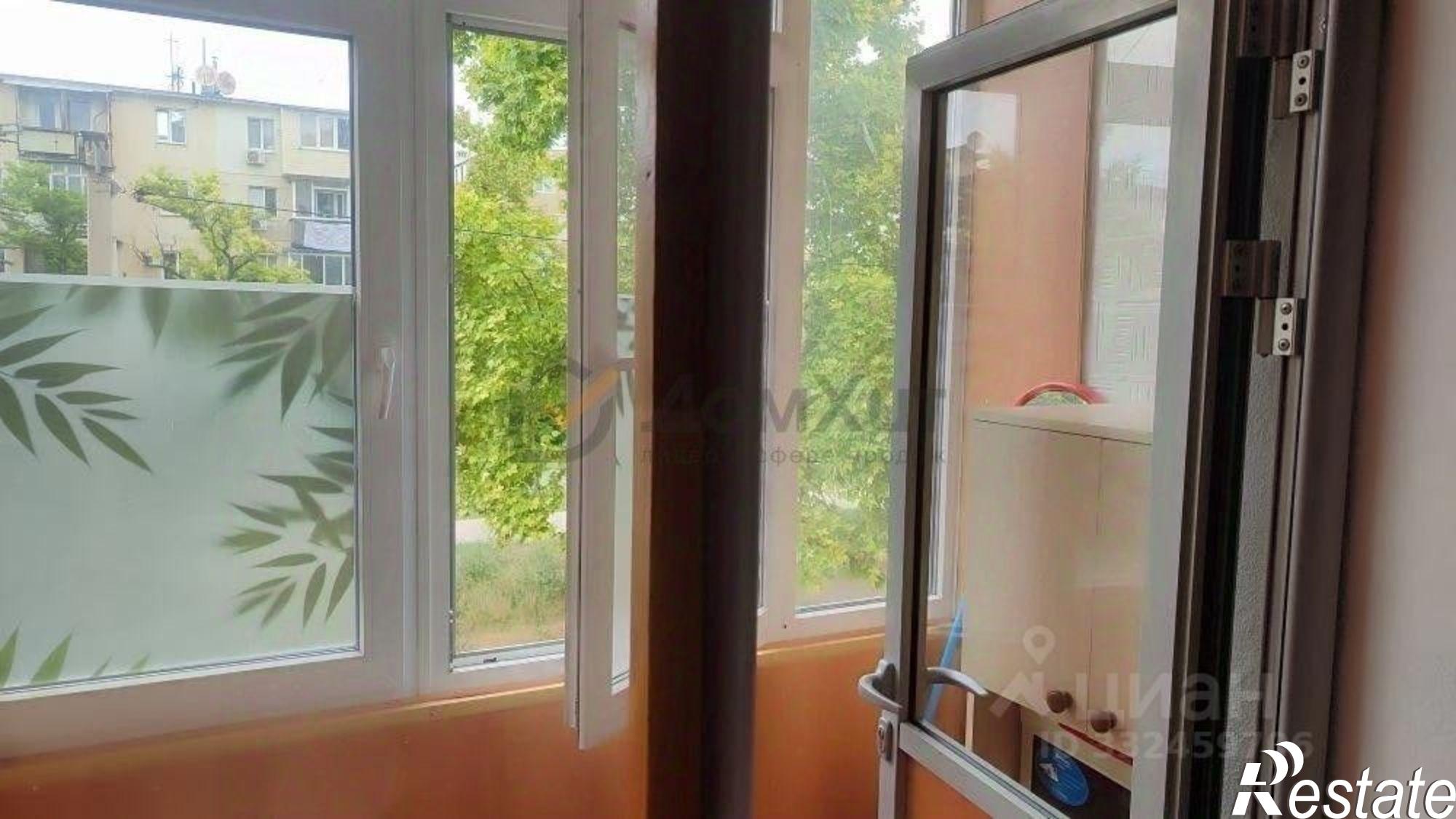 Купить комнату за 2 499 000 рублей на ул Маршала Крылова, 8