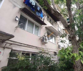 комната 44 кв м ул Маршала Крылова, 8