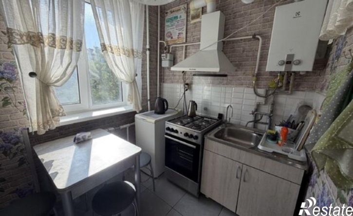 3-комн квартира ул Репина, 28,  д. 28