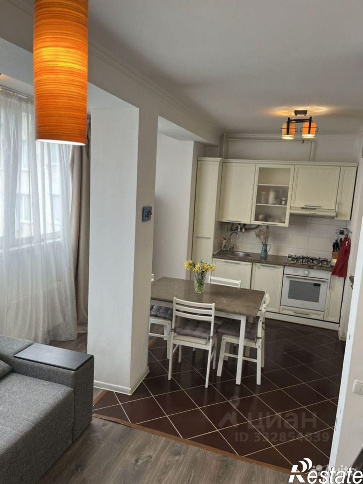 2-комн квартира пр-кт Генерала Острякова, 250б,  д. 250б
