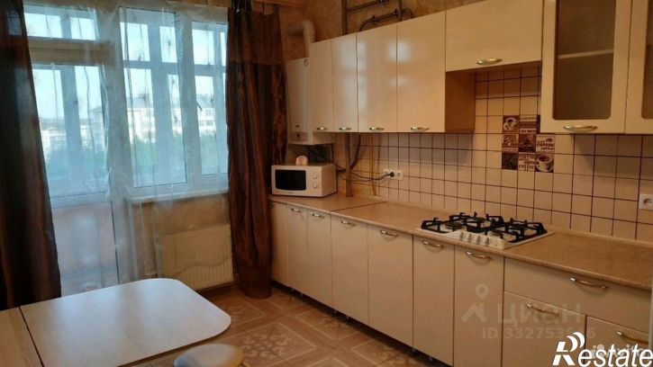 1-комн квартира пр-кт Генерала Острякова, 242 2,  д. 242 2,  к. 2