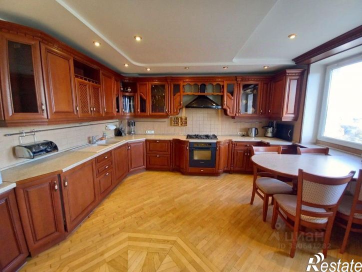 3-комн квартира пр-кт Героев Сталинграда, 53,  д. 53
