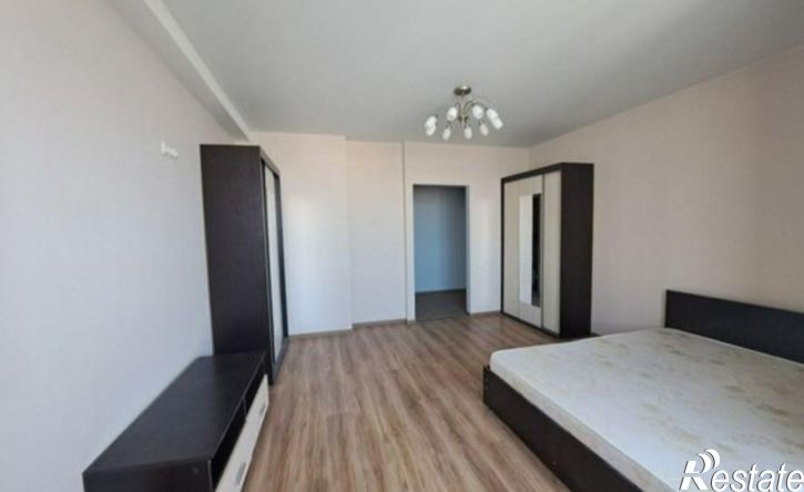 1-комн квартира ул Александра Маринеско, 8а,  д. 8а