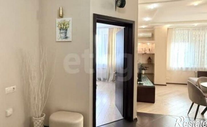 2-комн квартира ул Астана Кесаева, 1,  д. 1