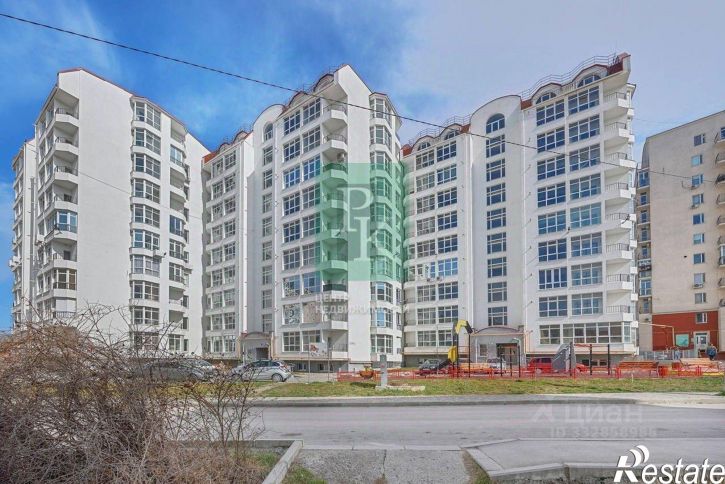 3-комн квартира пр-кт Генерала Острякова, 242 1,  д. 242 1,  к. 1