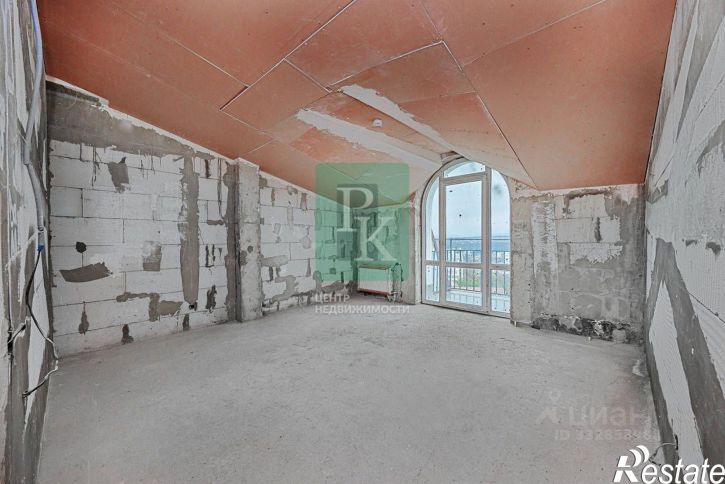 3-комн квартира пр-кт Генерала Острякова, 242 1,  д. 242 1,  к. 1