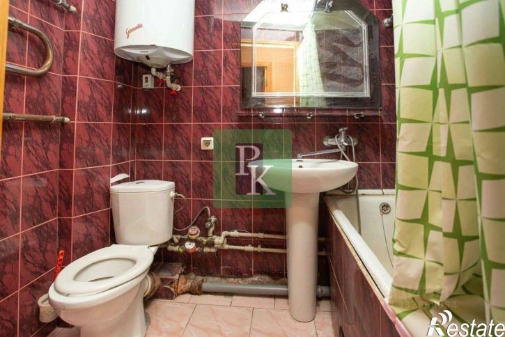 2-комн квартира пр-кт Октябрьской революции, 37,  д. 37