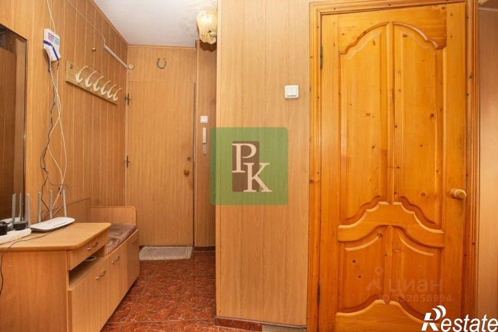 2-комн квартира пр-кт Октябрьской революции, 37,  д. 37