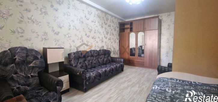 1-комн квартира пр-кт Гагарина, 4,  д. 4