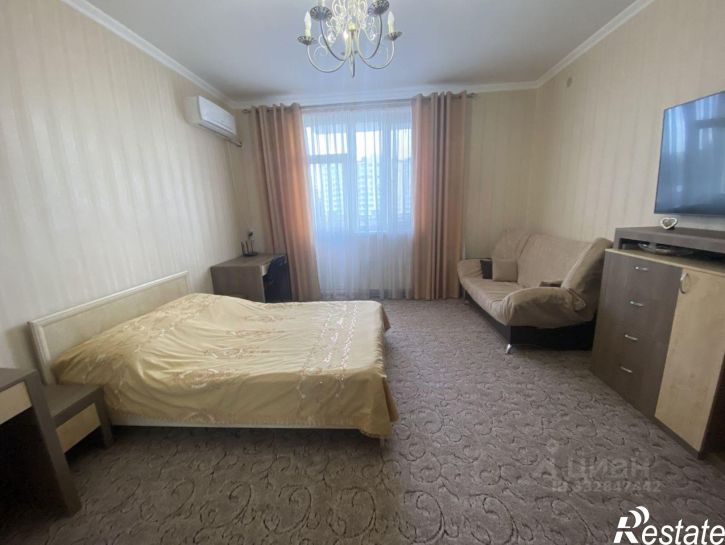 1-комн квартира Античный пр-кт, 68,  д. 68