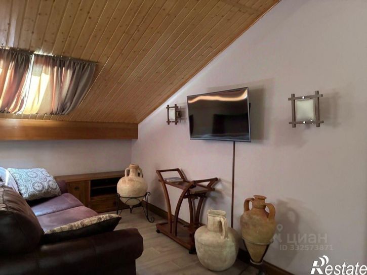 4-комн квартира пр-кт Гагарина, 52/4,  д. 52/4