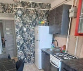 2-комн, 50кв м, этаж 2/2 ул Комарова, 3