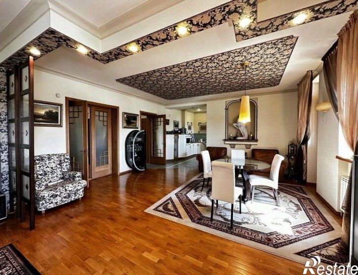 4-комн квартира ул Пионерская, 3,  д. 3