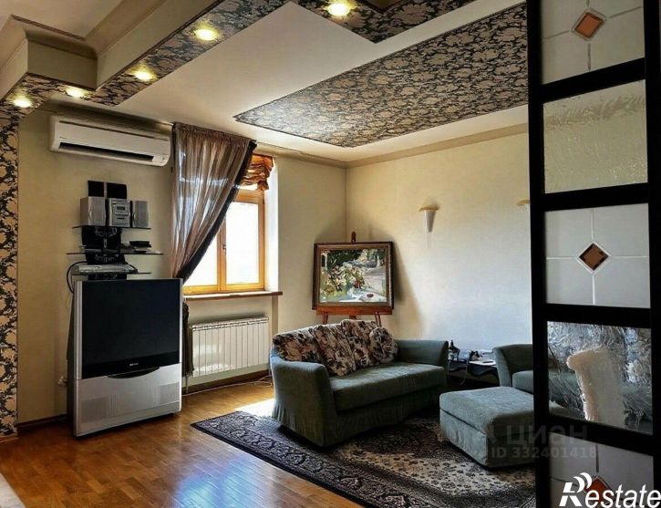 4-комн квартира ул Пионерская, 3,  д. 3