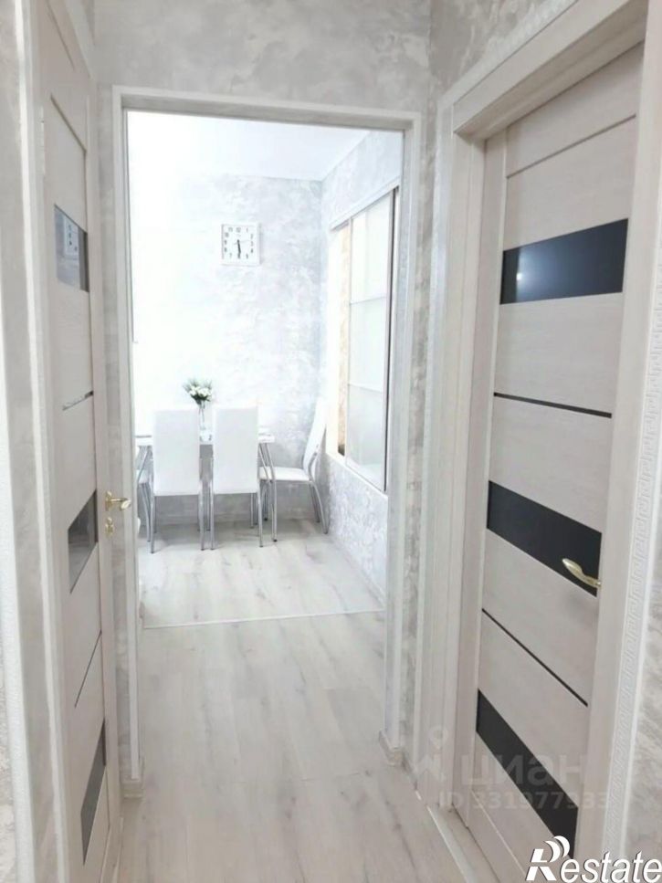 2-комн квартира ул Крымской весны, 1 1,  д. 1 1,  к. 1