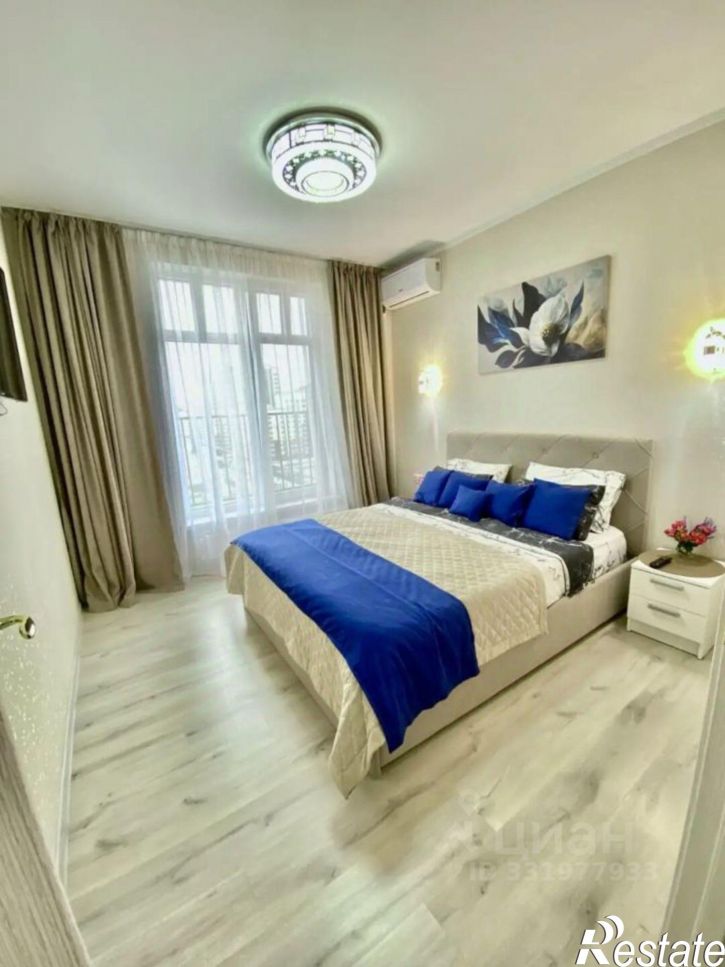 2-комн квартира ул Крымской весны, 1 1,  д. 1 1,  к. 1