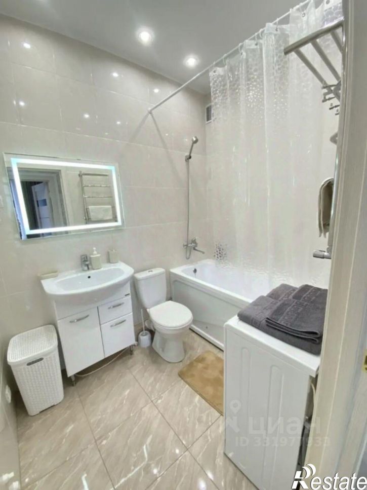 2-комн квартира ул Крымской весны, 1 1,  д. 1 1,  к. 1