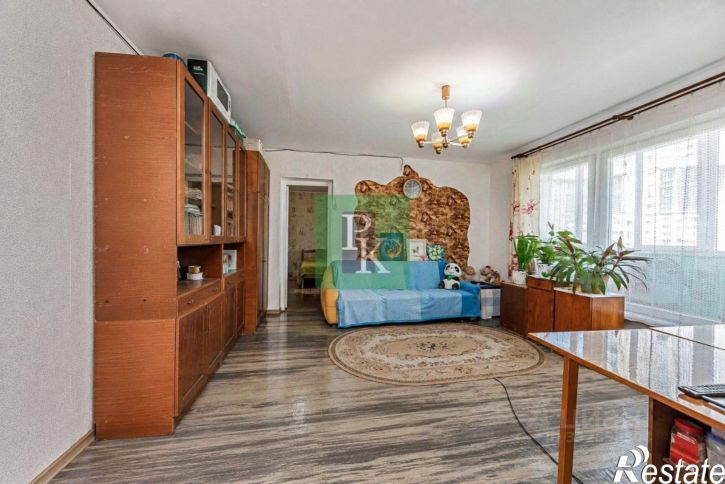 3-комн квартира пр-кт Октябрьской революции, 23,  д. 23