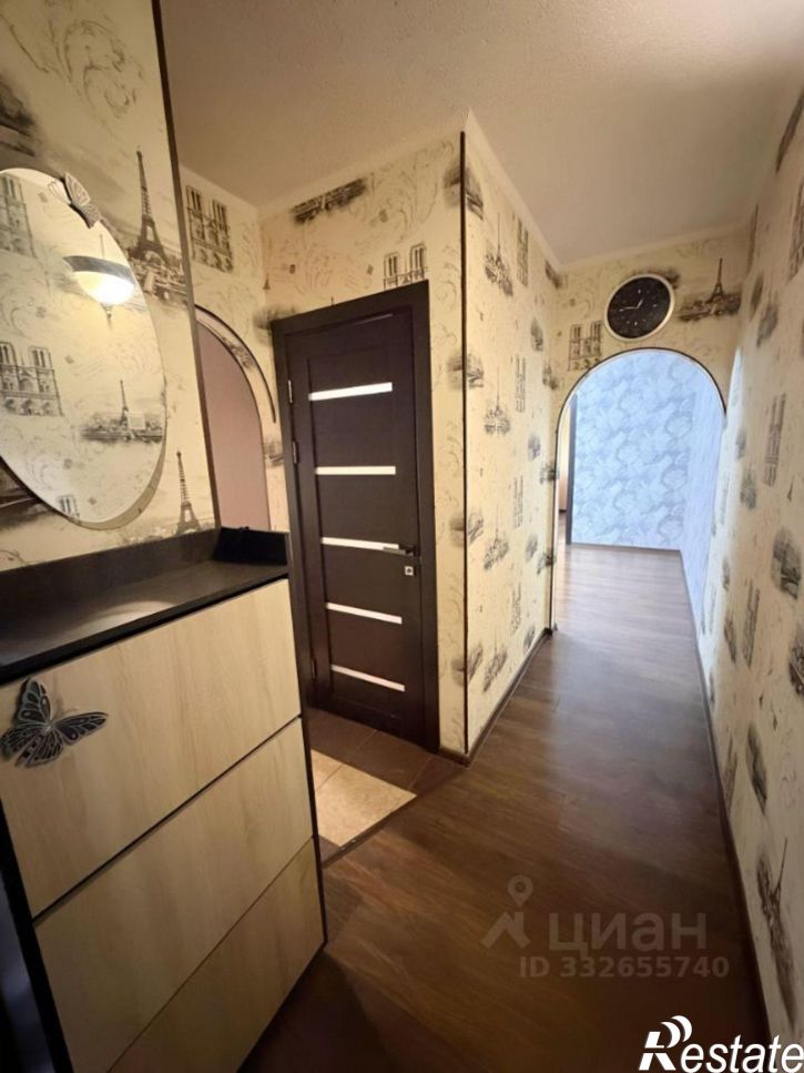 4-комн квартира Керчь, улица Сморжевского, 8
