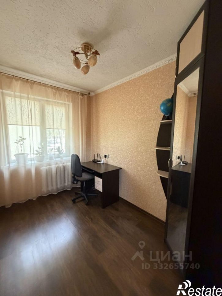 4-комн квартира Керчь, улица Сморжевского, 8