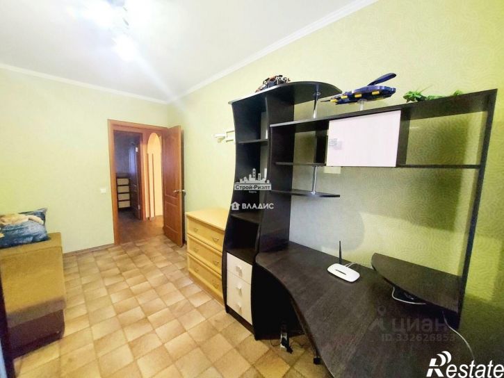 3-комн квартира Керчь, улица Орджоникидзе, 117