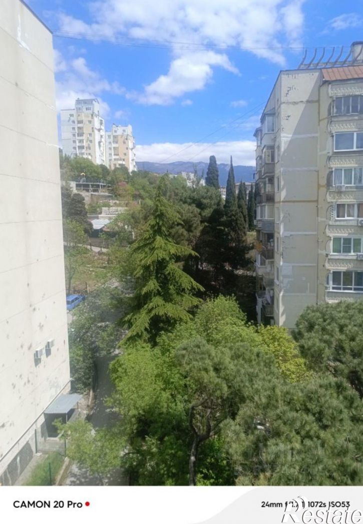 2-комн квартира Ялта, улица Красных Партизан