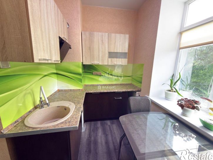 1-комн квартира Керчь, улица Квартал 450, 52