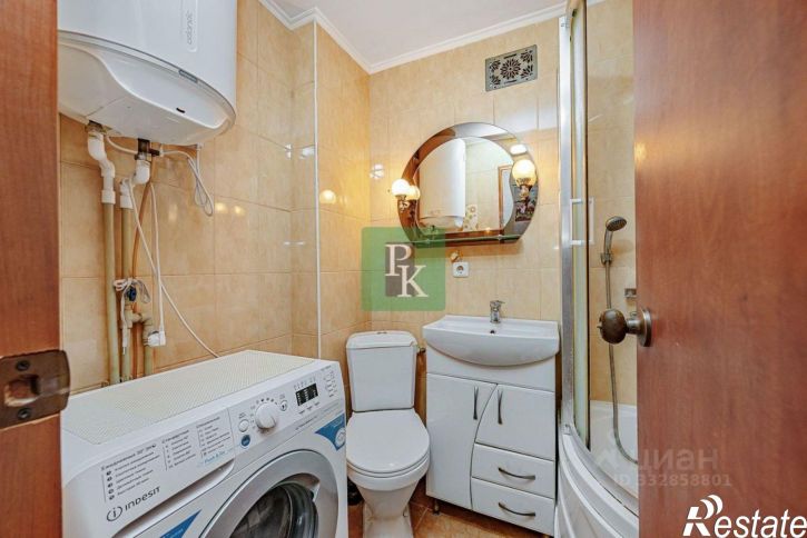 3-комн квартира ул Софьи Перовской, 50,  д. 50