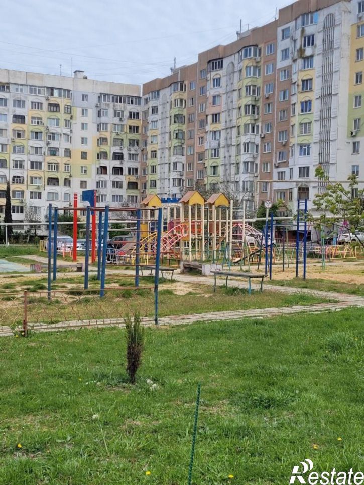 2-комн квартира Керчь