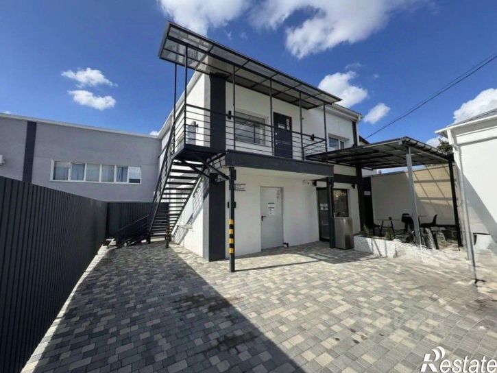 Отдельное здание Симферополь, ул. Крылова, 73